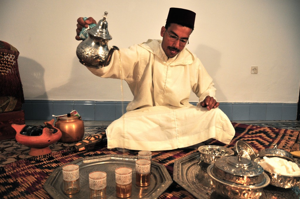 Chahaboun pouring tea